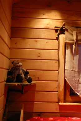 Roulotte avec le bardage en Aulne.