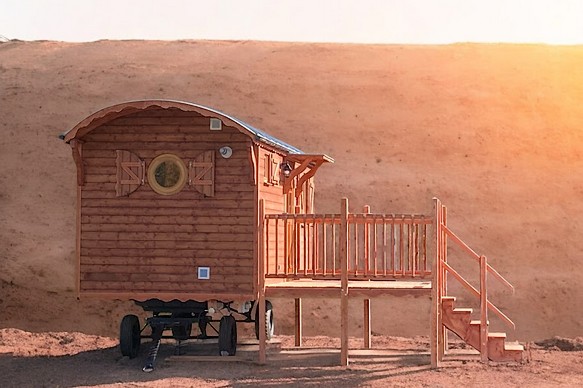 roulotte en cours de construction.