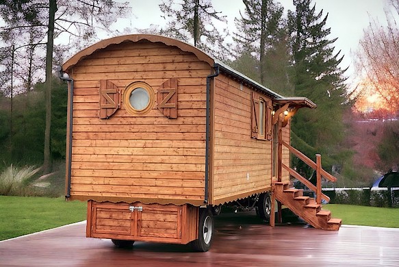 Roulotte en pleine nature dans le Grand Est.