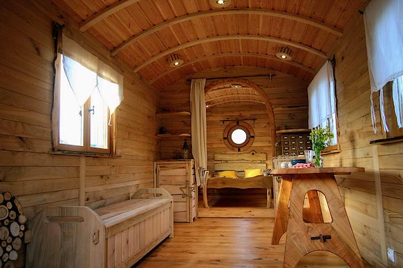 Roulotte en picardie dans l'oise près de Beauvais.