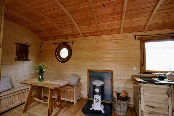 roulotte dans la somme près de Roye. 