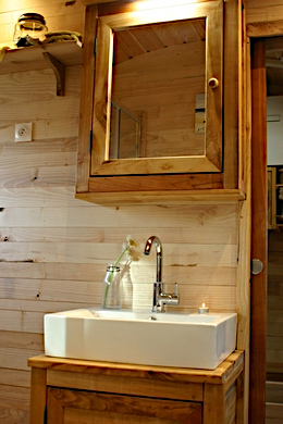 Salle de bain de la roulotte.