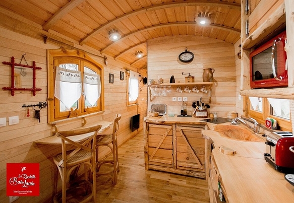 Bardage intérieur en Frêne. 